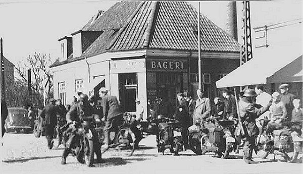 Tyske motorordonnaner p Vesterbrogade 9. april 1940